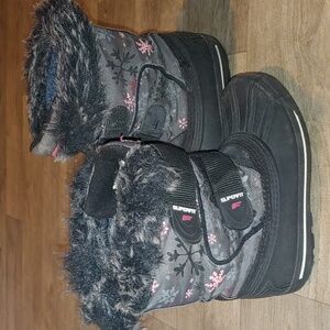 Superfit Girls Size 1 Winter Boots Waterproof